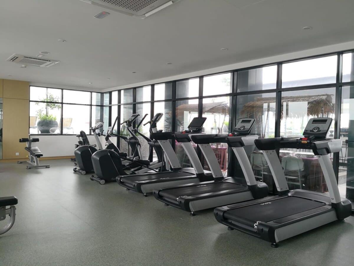 A Stylish High-Floor 2Br Suasana Suites Views Джохор-Бару Экстерьер фото